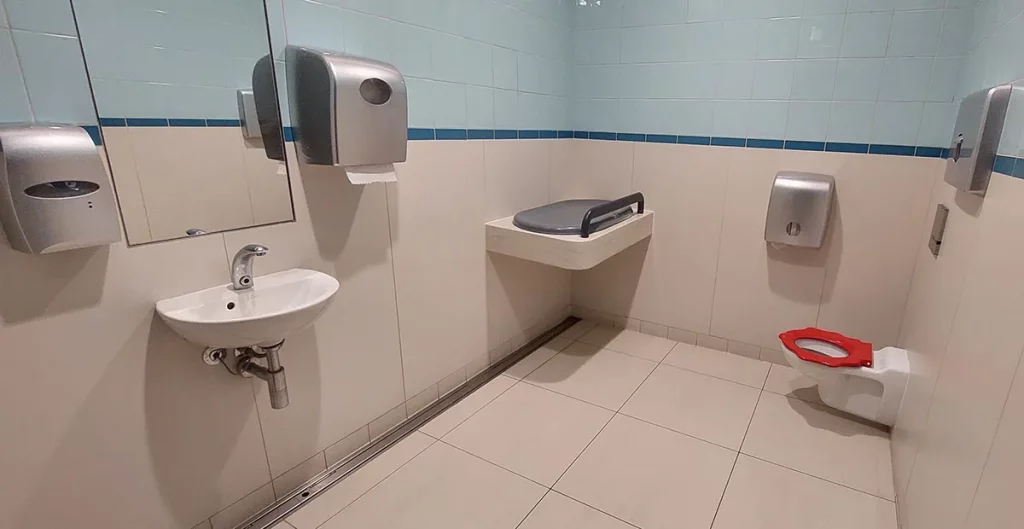 WC enfants et bébé à dans le parc Disneyland Paris